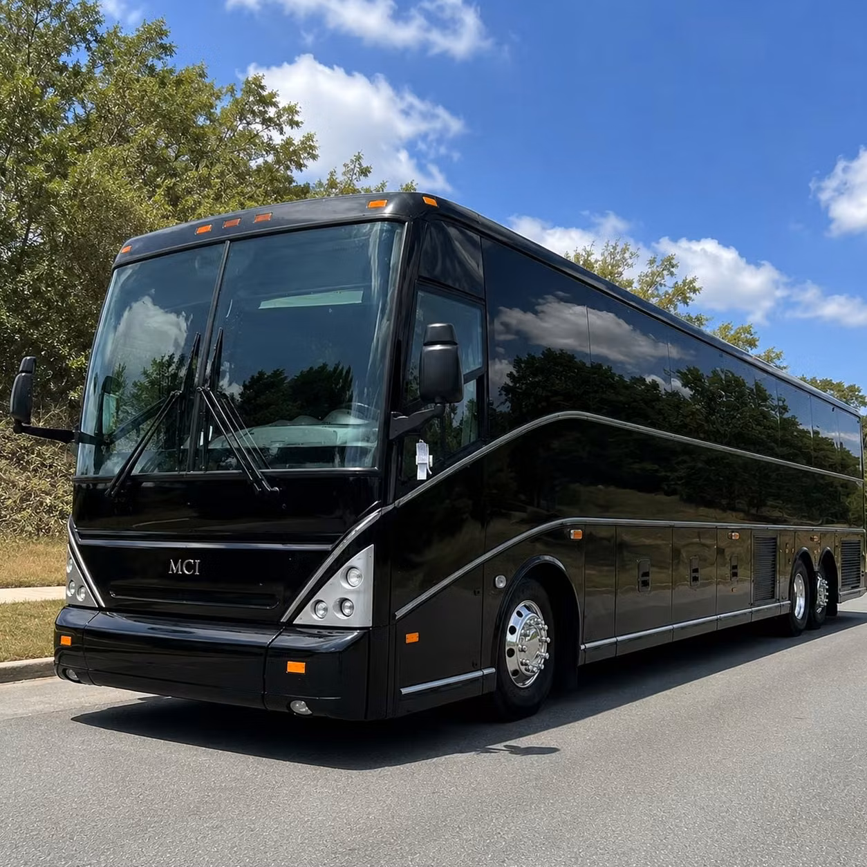 charter buses for construction crews worksite shuttles near winter garden