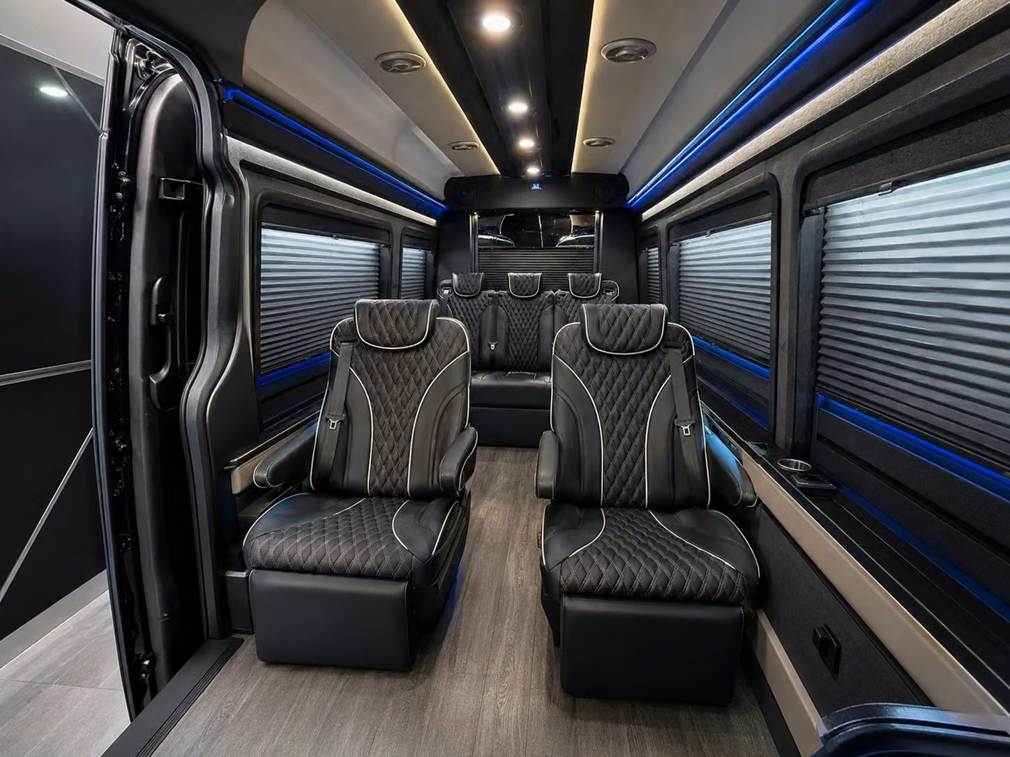 corporate and employee airport shuttle service in winter garden