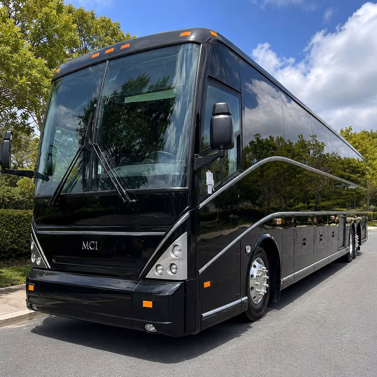 corporate event shuttle service in and around winter garden
