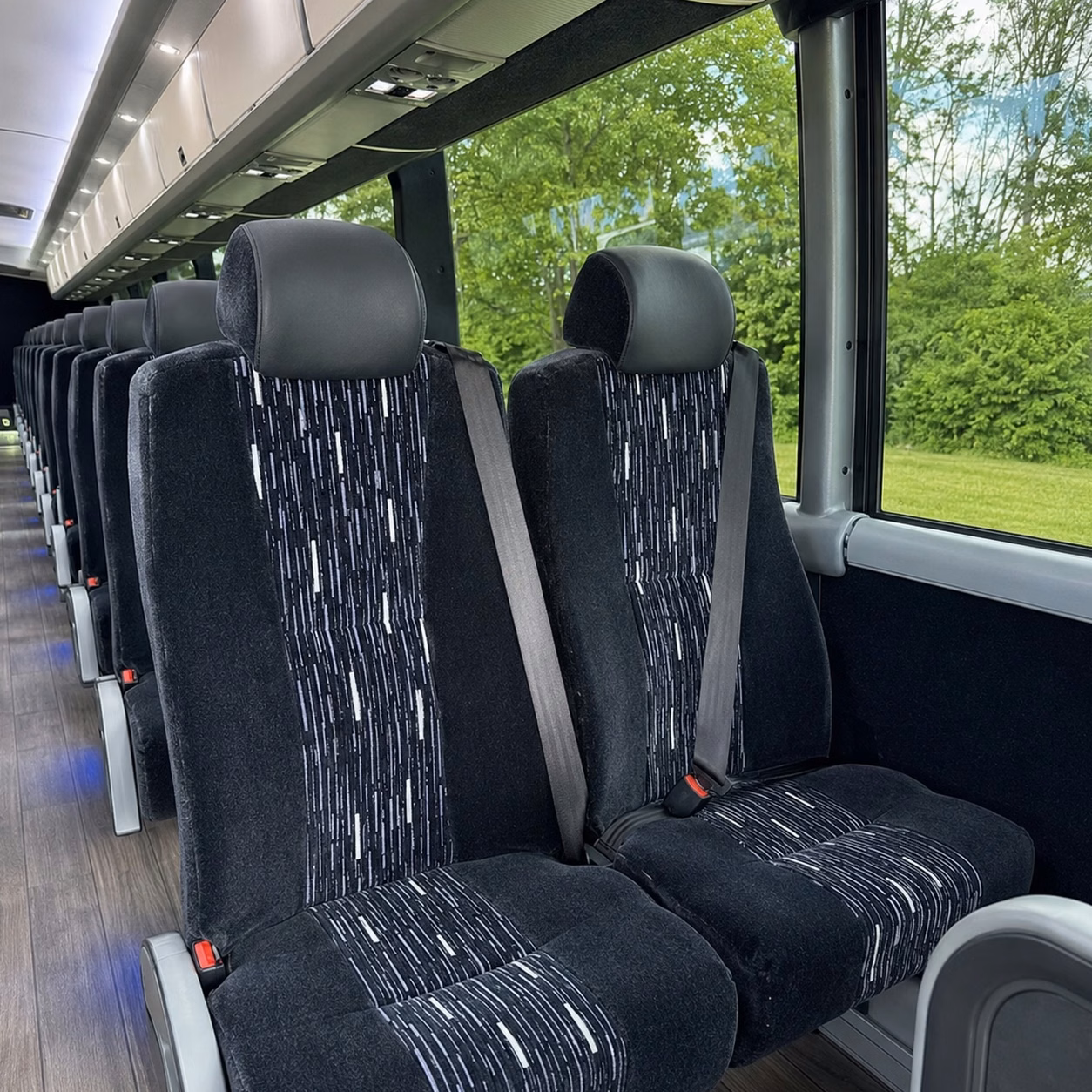 instant online bus rental quotes in winter garden