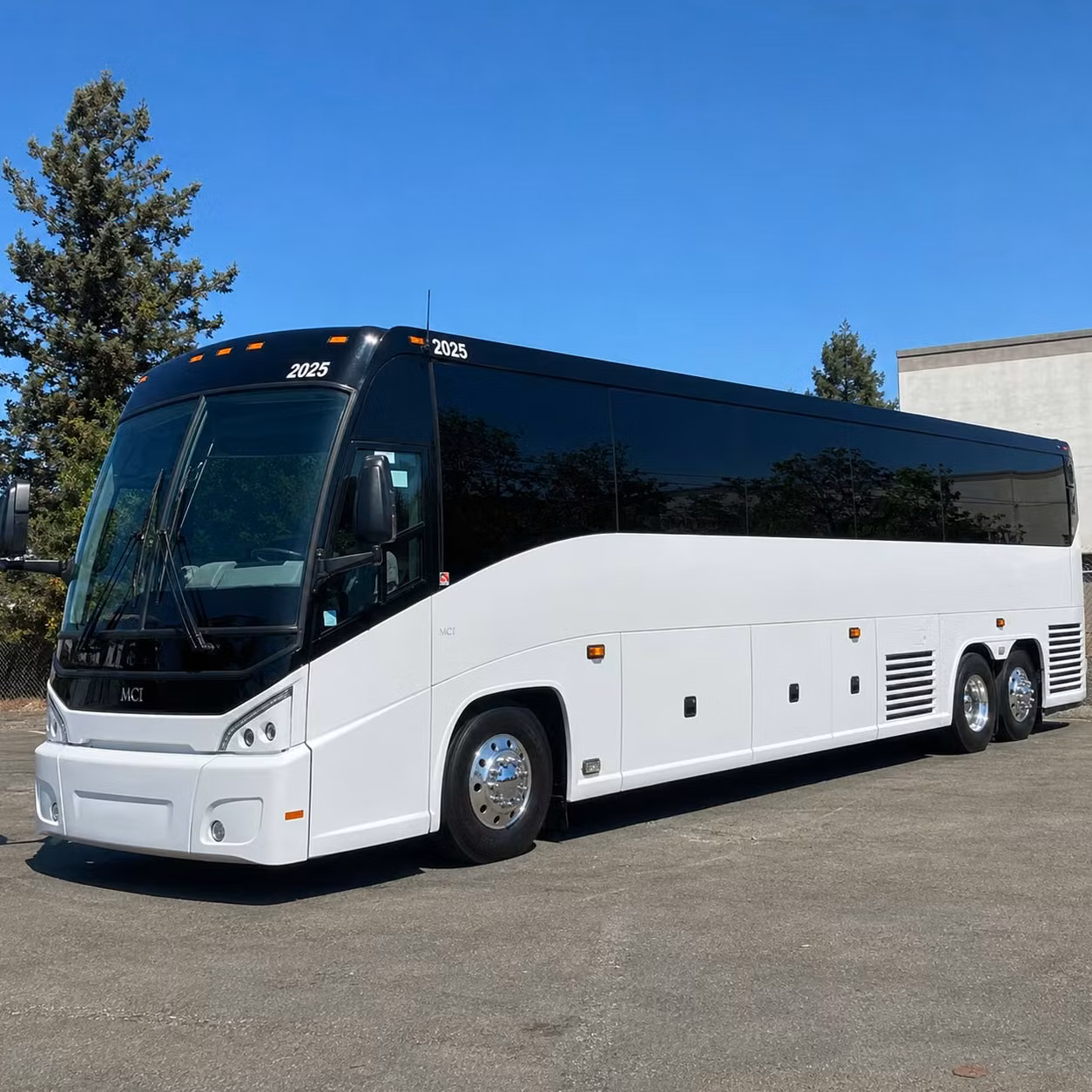 sunday service shuttle bus rentals for winter garden churches